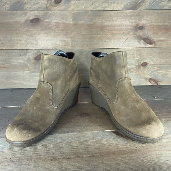 Keen Akita womens size 7.5 shoes brown leather pull on wedge ankle boots - Picture 3 of 8